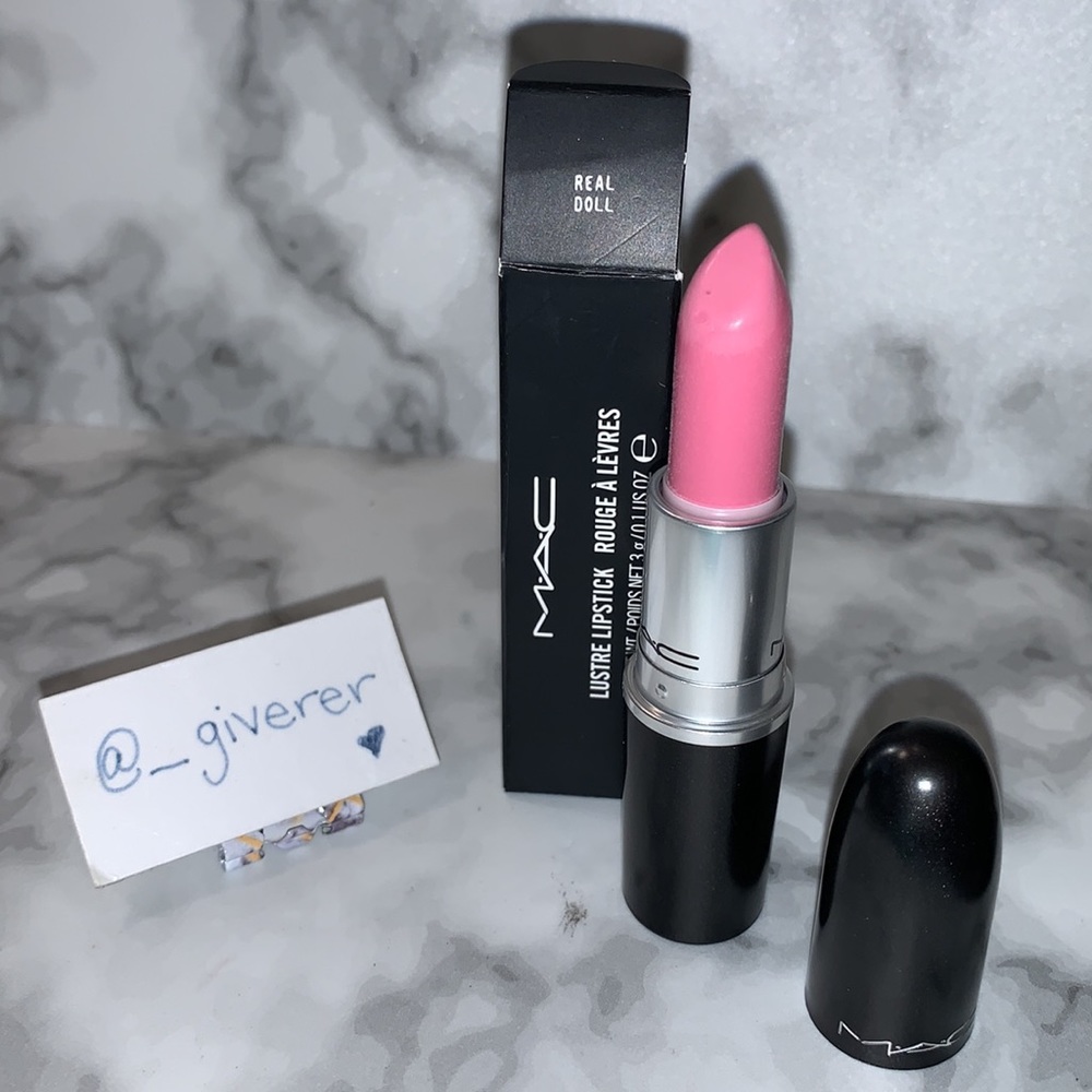 REAL DOLL Lustre Lipstick MAC IS BEAUTY